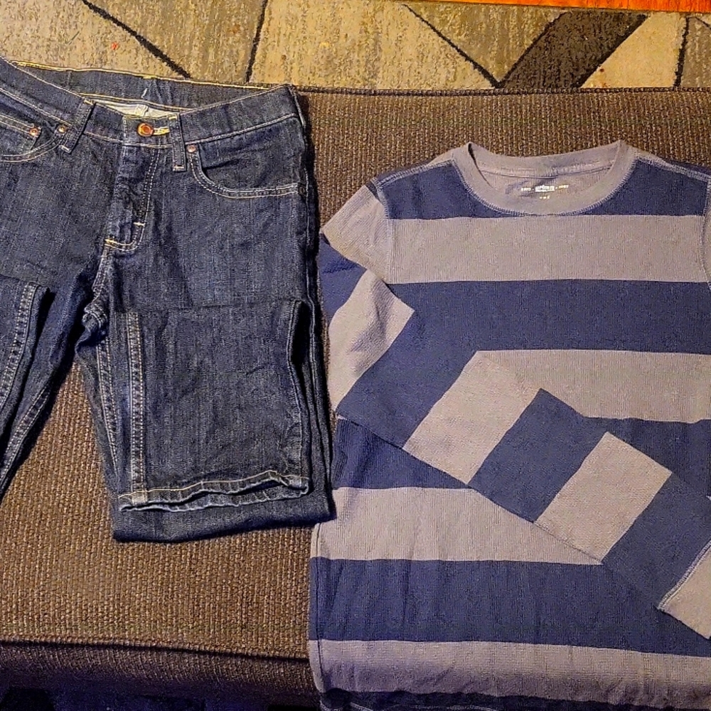 Size 14 boys  Levi's jeans and shirt.